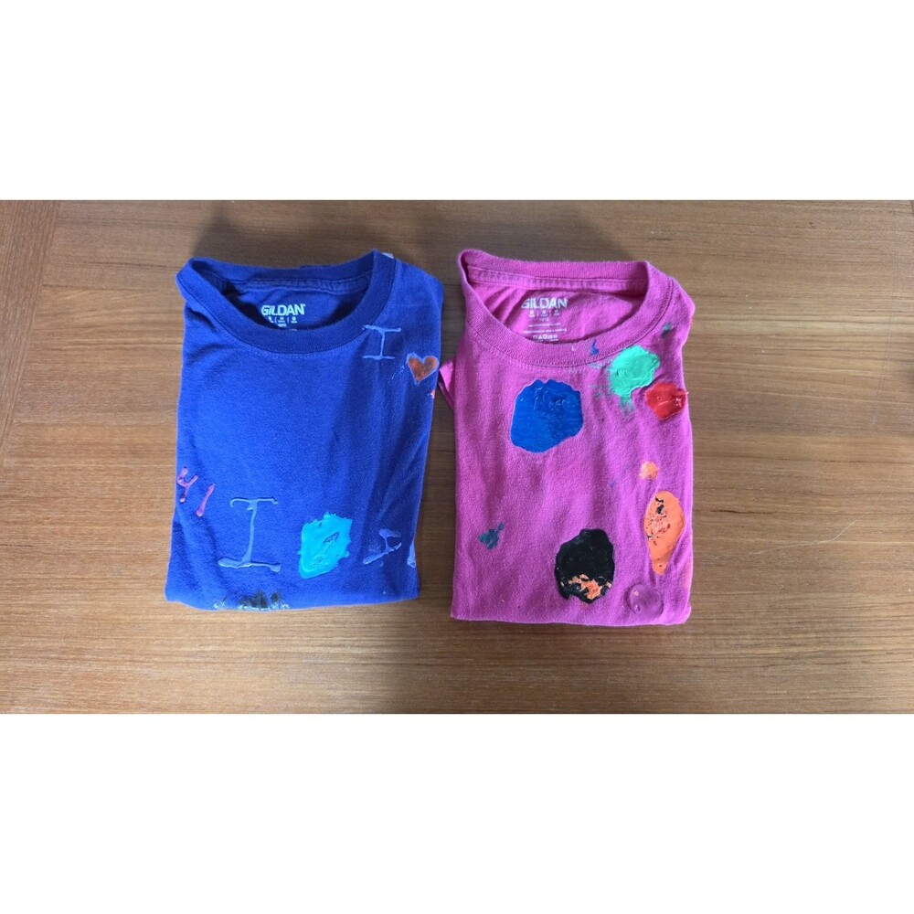 Gildan Girl's T-shirt Handmade Art Size M (10/12) READ Description